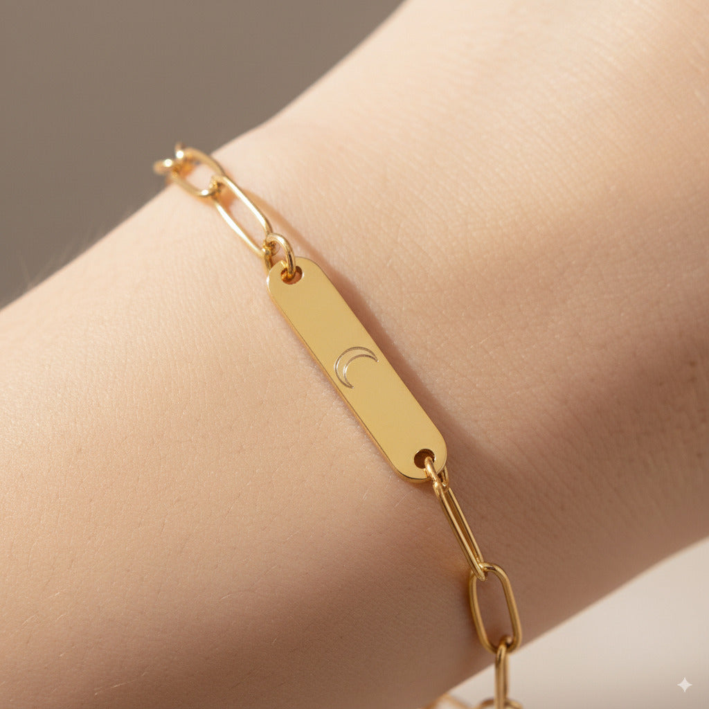 Gold Mini Plate Chain Bracelet — PEACORA