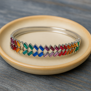 Dazzling Spectrum Bangle - PEACORA