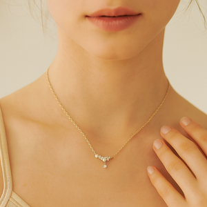 Elegant Pearl & Crystal Universe Necklace - PEACORA