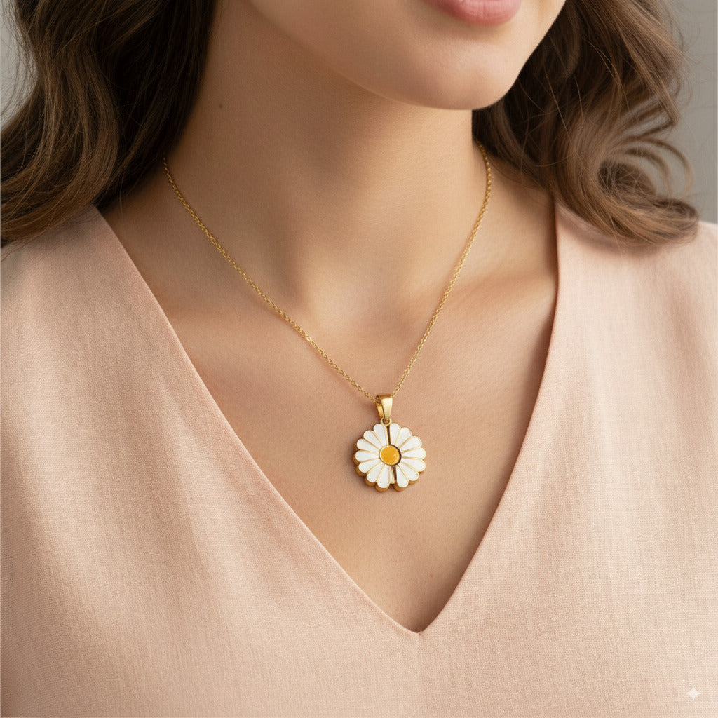 PEACORA Golden Daisy Pendant Necklace