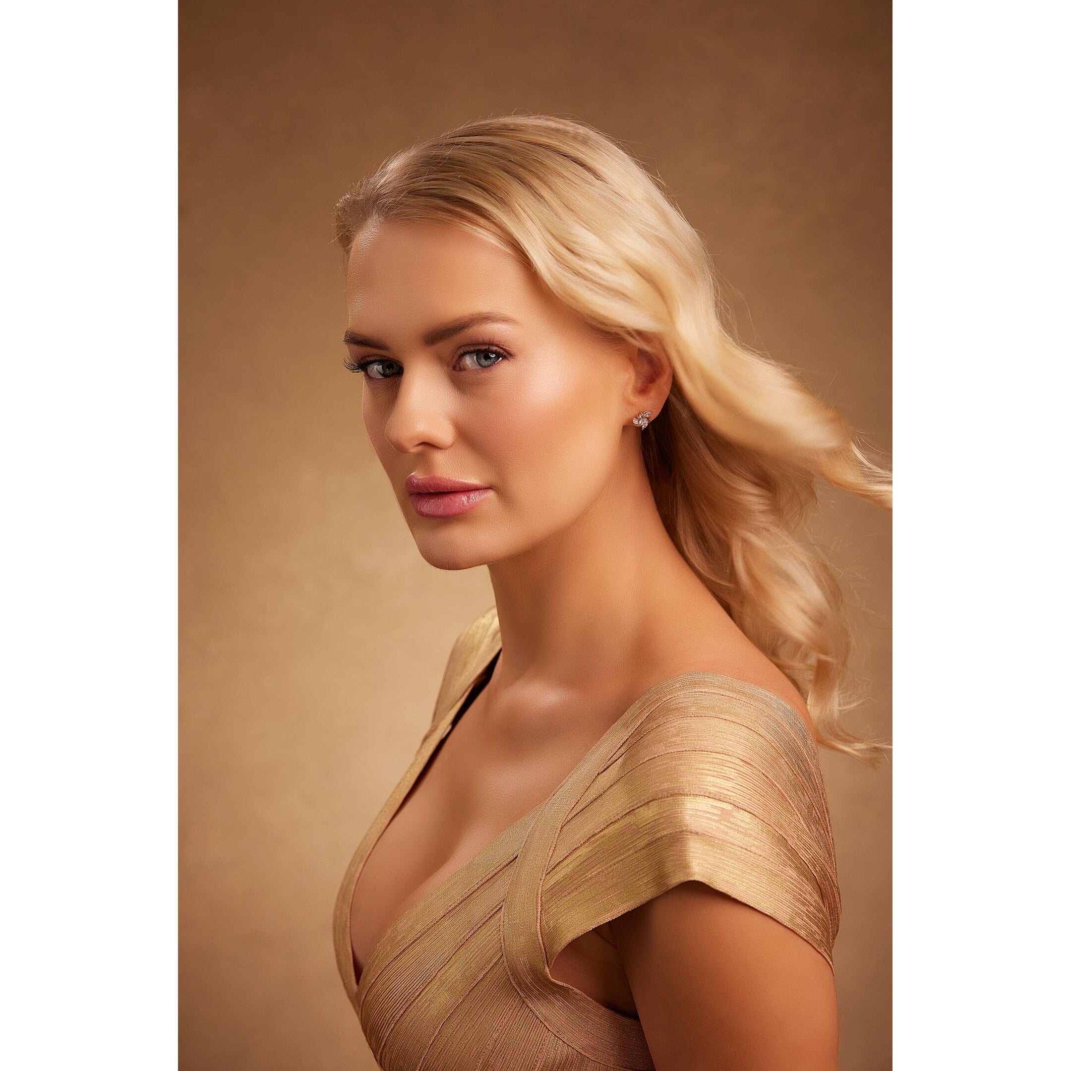 Goldleaf Facet Blossoms Studs - PEACORA