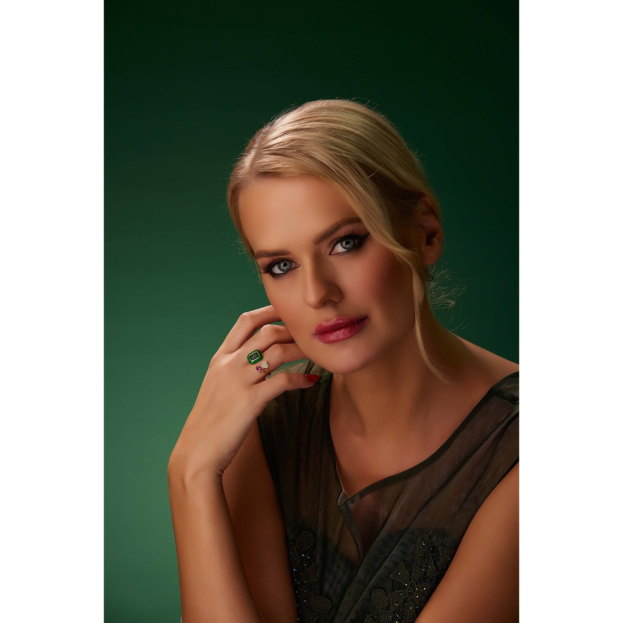 Heartwoven Renewal Ring - PEACORA