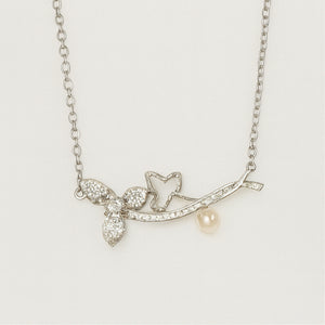 Elegant Crystal Pearl Bow Necklace - PEACORA