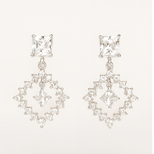 Princess Cut Diamond Drop Earrings - PEACORA