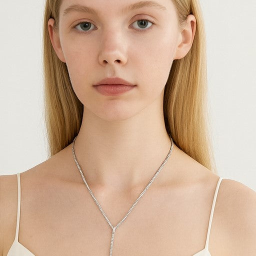 Timeless Sparkle Necklace - PEACORA