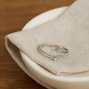 Infinity Bow Promise Ring - PEACORA