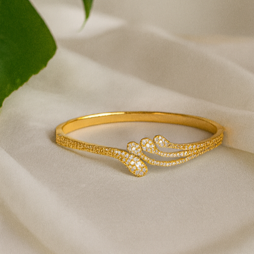 Radiant Waves 14K Gold Bangle - PEACORA