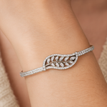 Load image into Gallery viewer, Elegant Leaf Sparkle Bangle - PEACORA
