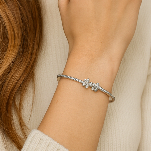 Daisy Sparkle Open Floral Charm Bangle - PEACORA