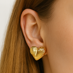 Load image into Gallery viewer, Textured Heart Stud Earrings - PEACORA
