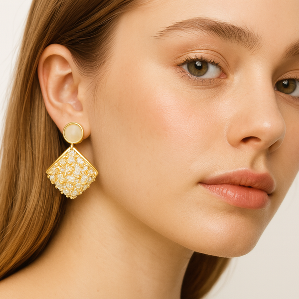 Radiant Gold Diamond Drop Earrings - PEACORA