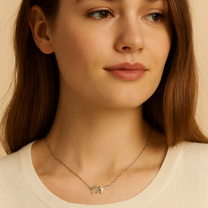 Delicate Floral Pendant Necklace - PEACORA