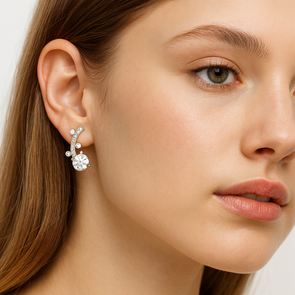 Brilliant Curve Diamond Earrings - PEACORA