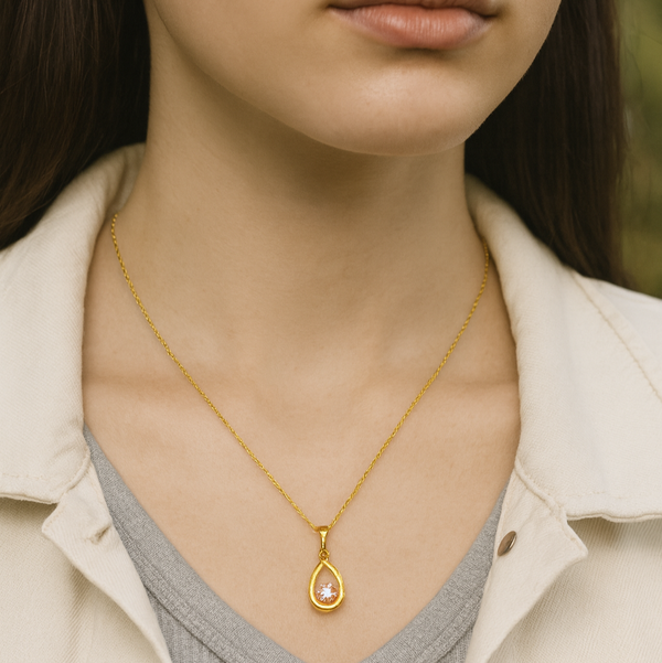 Gold Horseshoe Crystal Pendant Necklace - PEACORA