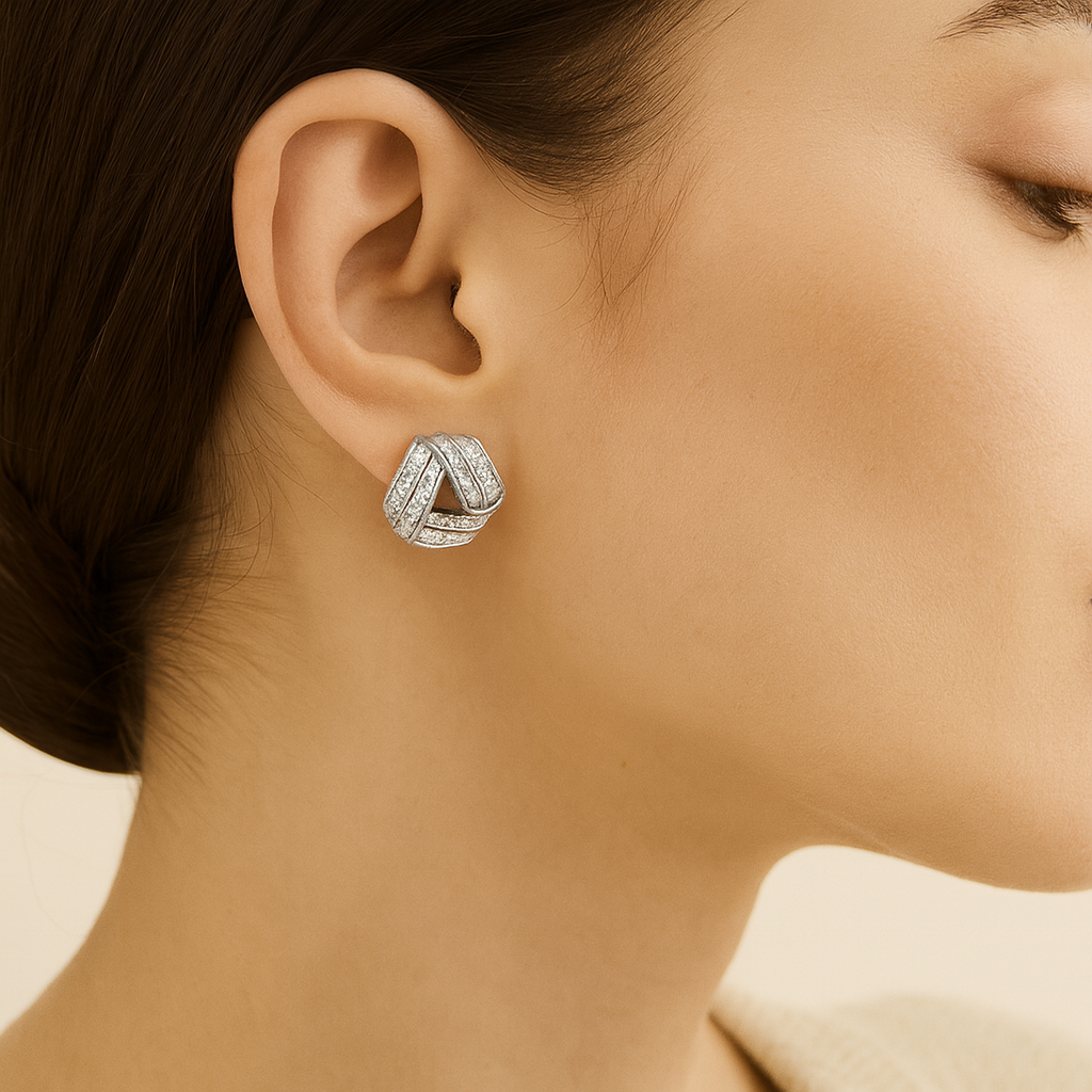 Interlocked Triangle Stud Earrings - PEACORA