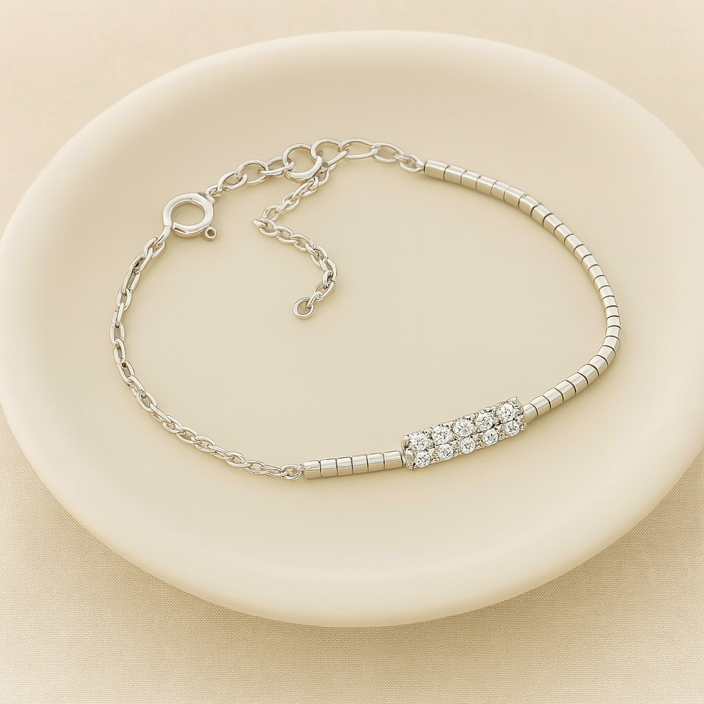 Timeless Sparkle Bracelet - PEACORA