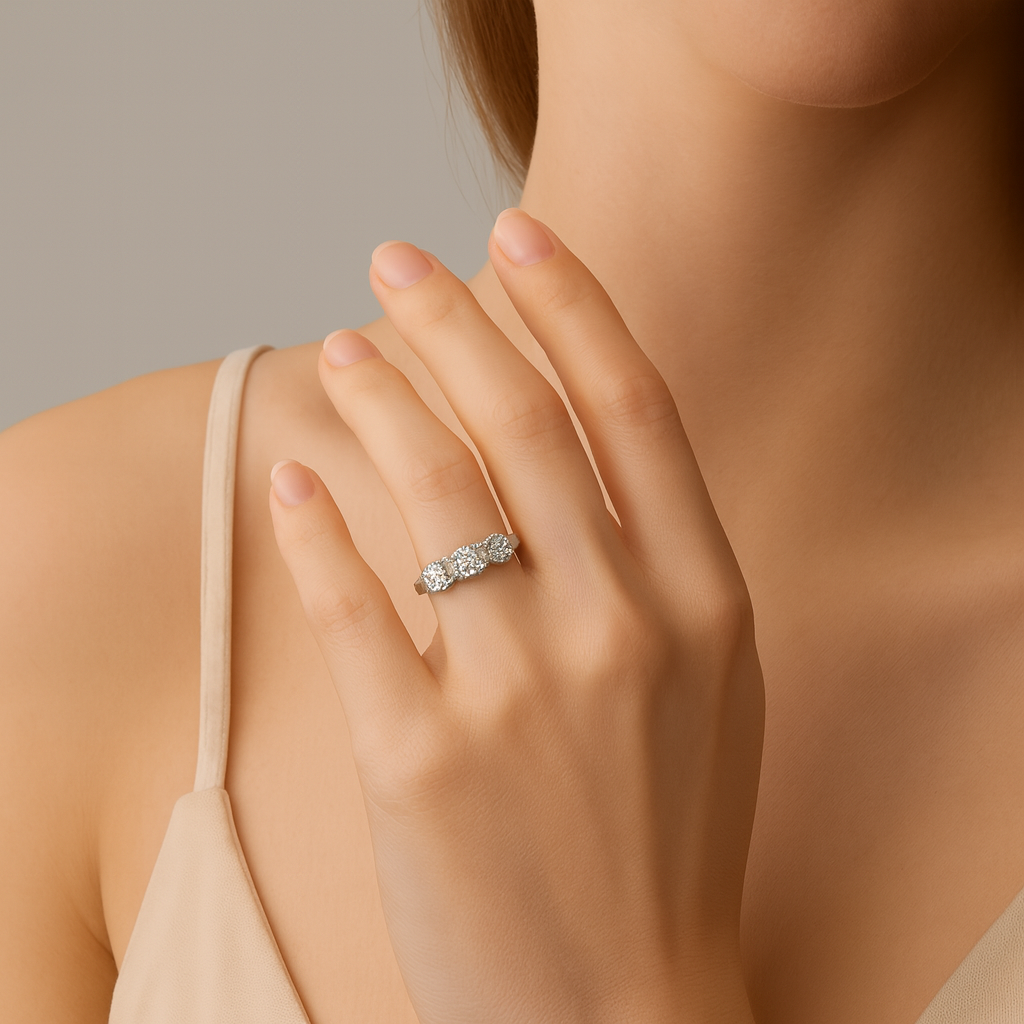 Triple Halo Vintage Ring - PEACORA