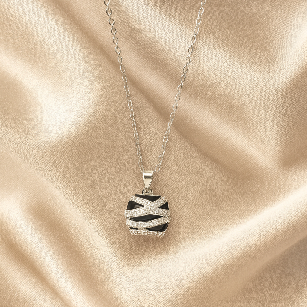 Black Silver Crystal Pendant Necklace - PEACORA