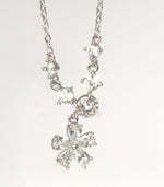 Load image into Gallery viewer, Dainty Crystal Flower Pendant Necklace - PEACORA
