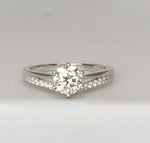 Load image into Gallery viewer, Solitaire V-Cut Moissanite Ring
