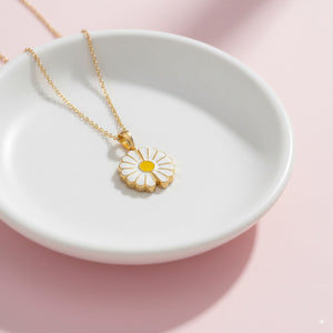PEACORA Golden Daisy Pendant Necklace