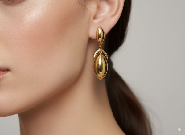 Sculpted Teardrop Dangle Earrings 