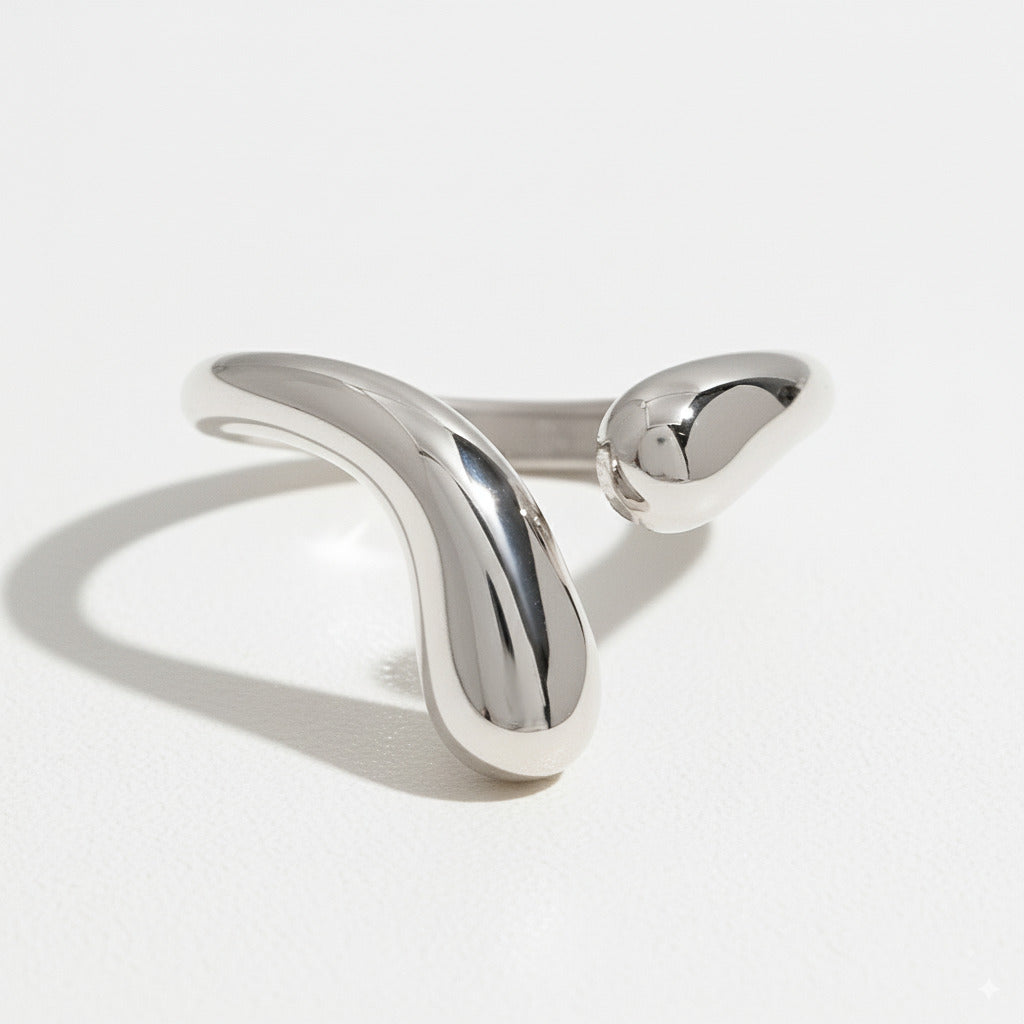 Sculpted Wave Ring – Gold & Silver Finish Stainless Steel - PEACORA