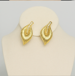 Load image into Gallery viewer, Golden Crystal Leaf Stud Earrings - PEACORA
