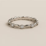 Load image into Gallery viewer, Twisted Eternity Crystal Band Ring
